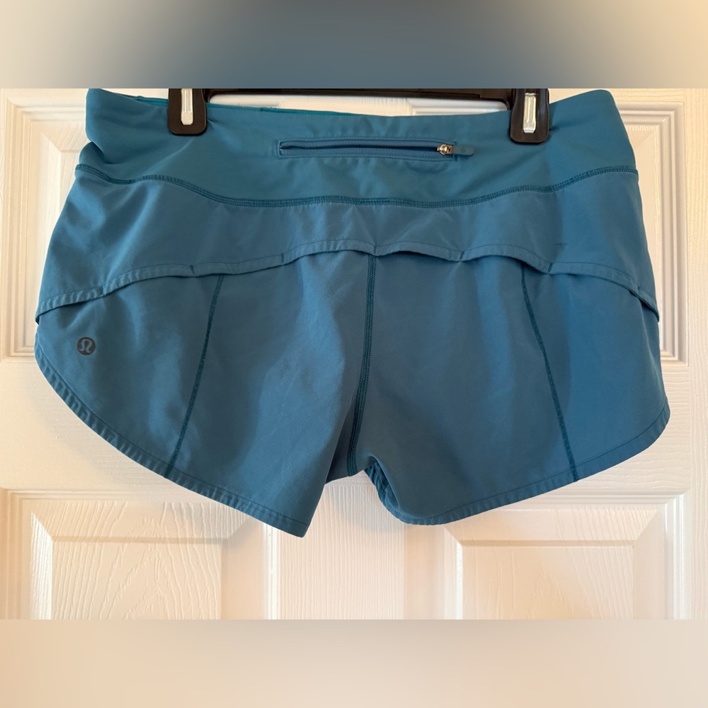 Lululemon Speed Up Shorts - Picture 6 of 7